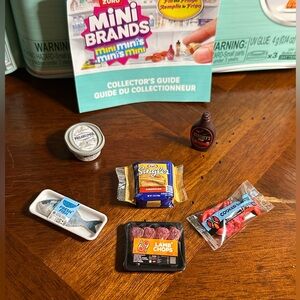 ZURU Mini Brands Fill the Fridge Lot